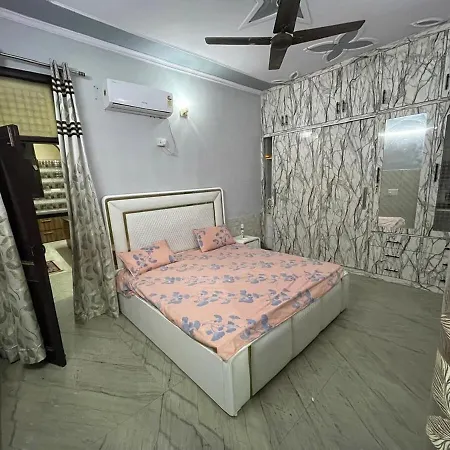 Dollar Guest House